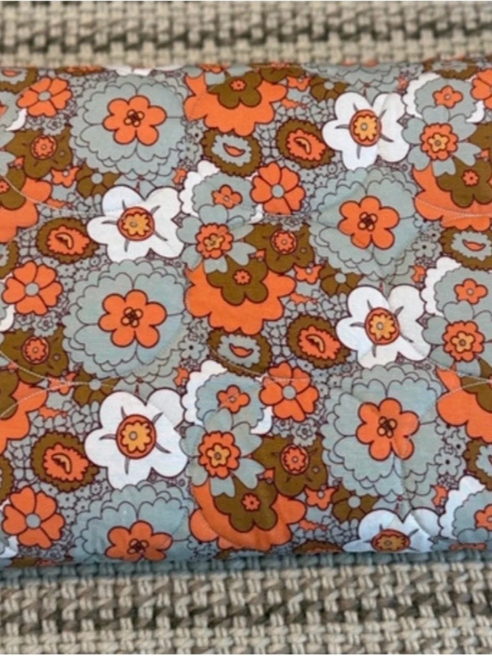 kate quinn Retro Midcentury Floral circle quilt BRAND NEW